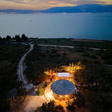 Island Getaway - Heritage House Mirce Esterno foto