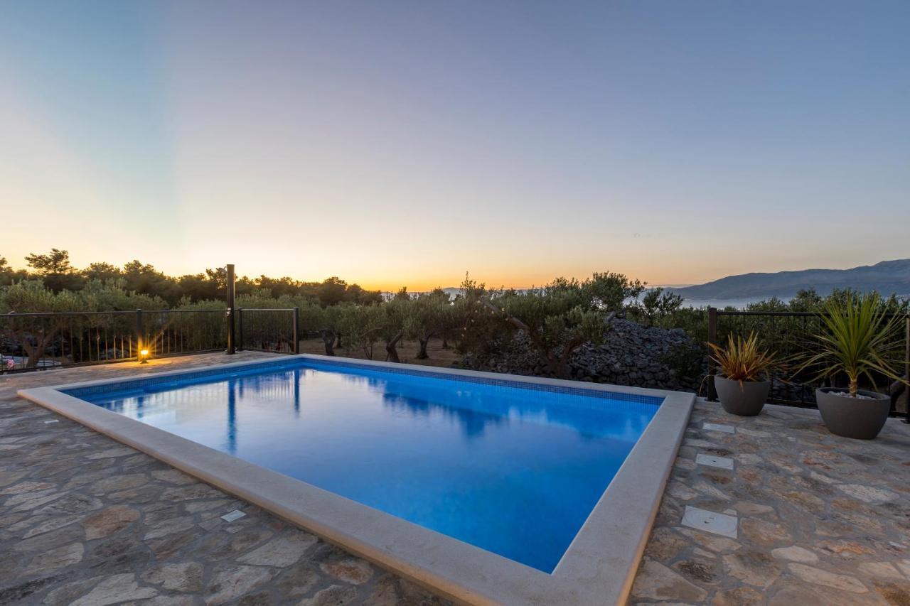 Island Getaway - Heritage House Mirce Esterno foto