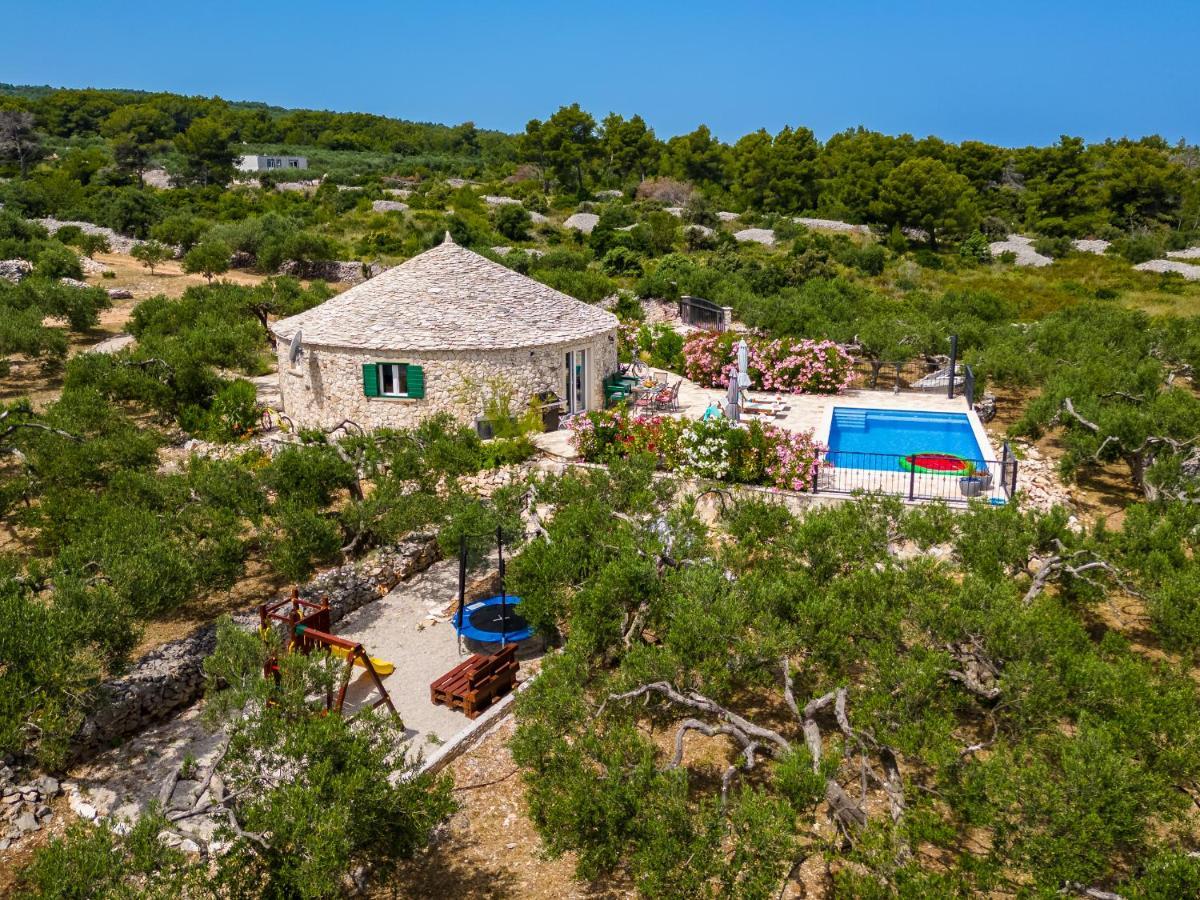 Island Getaway - Heritage House Mirce Esterno foto