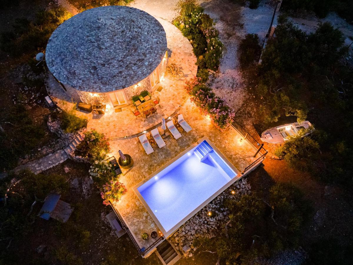 Island Getaway - Heritage House Mirce Esterno foto