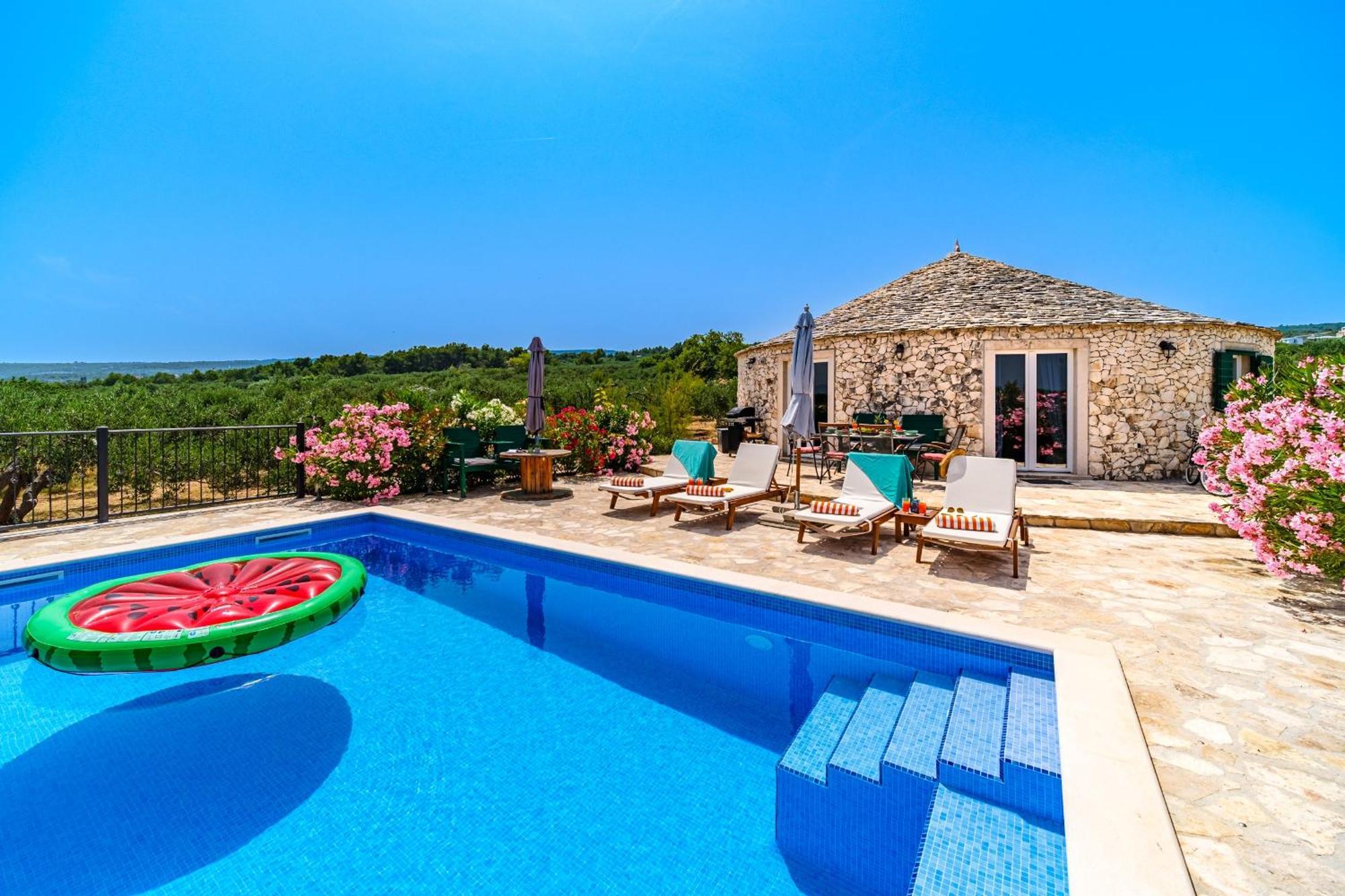 Island Getaway - Heritage House Mirce Esterno foto